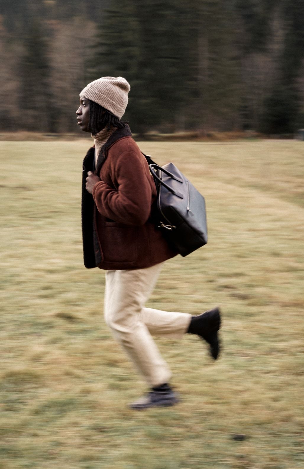 Le Compact Weekender Black Pebbled Leather