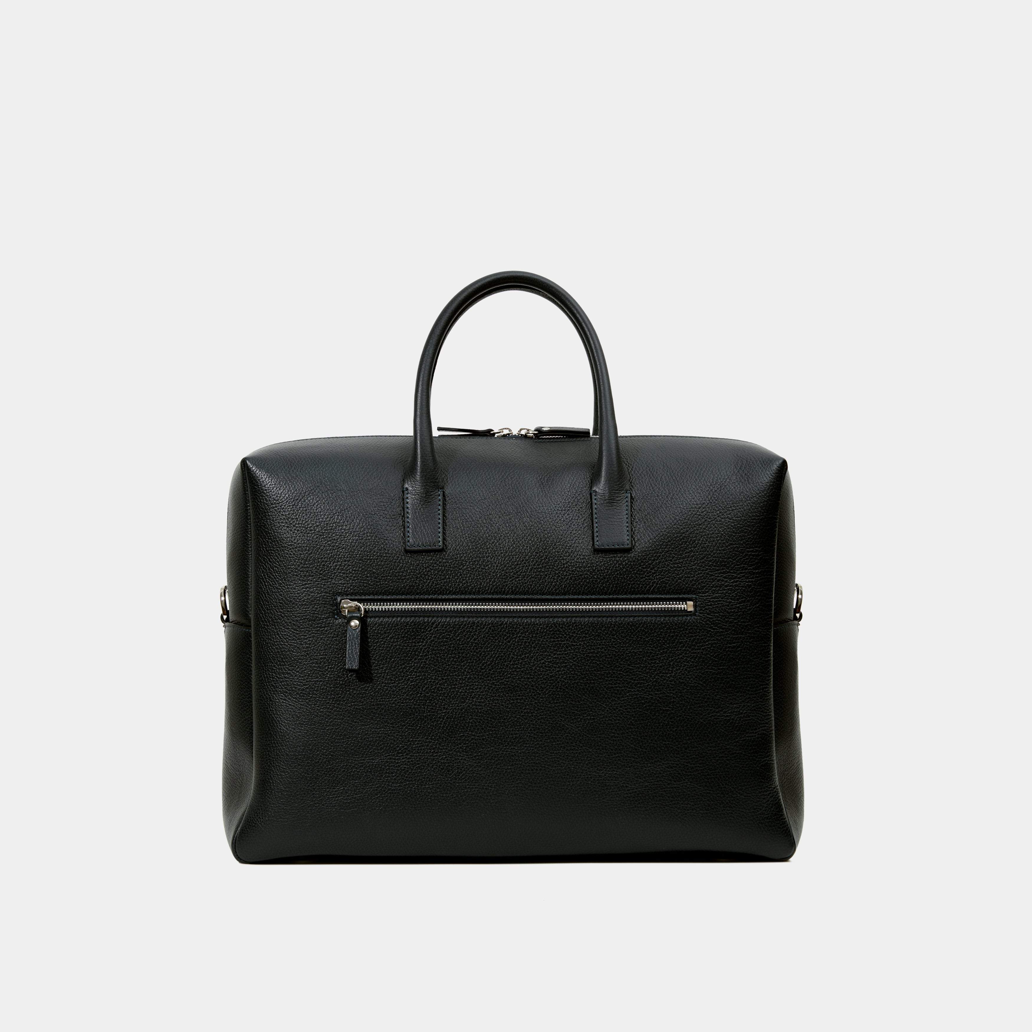 Le Compact Weekender Black Pebbled Leather