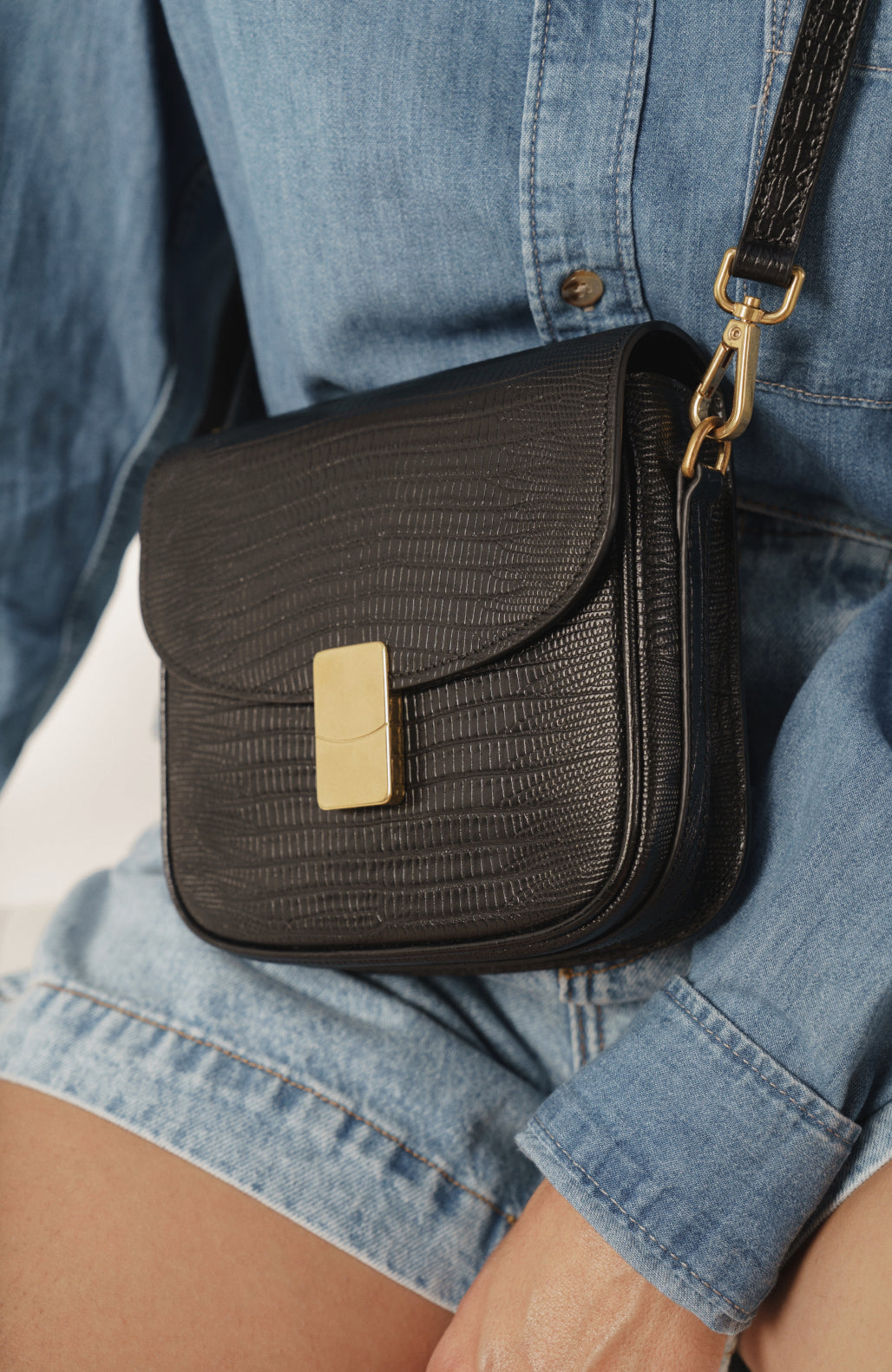 Le Mini Nova Printed Lizard Black