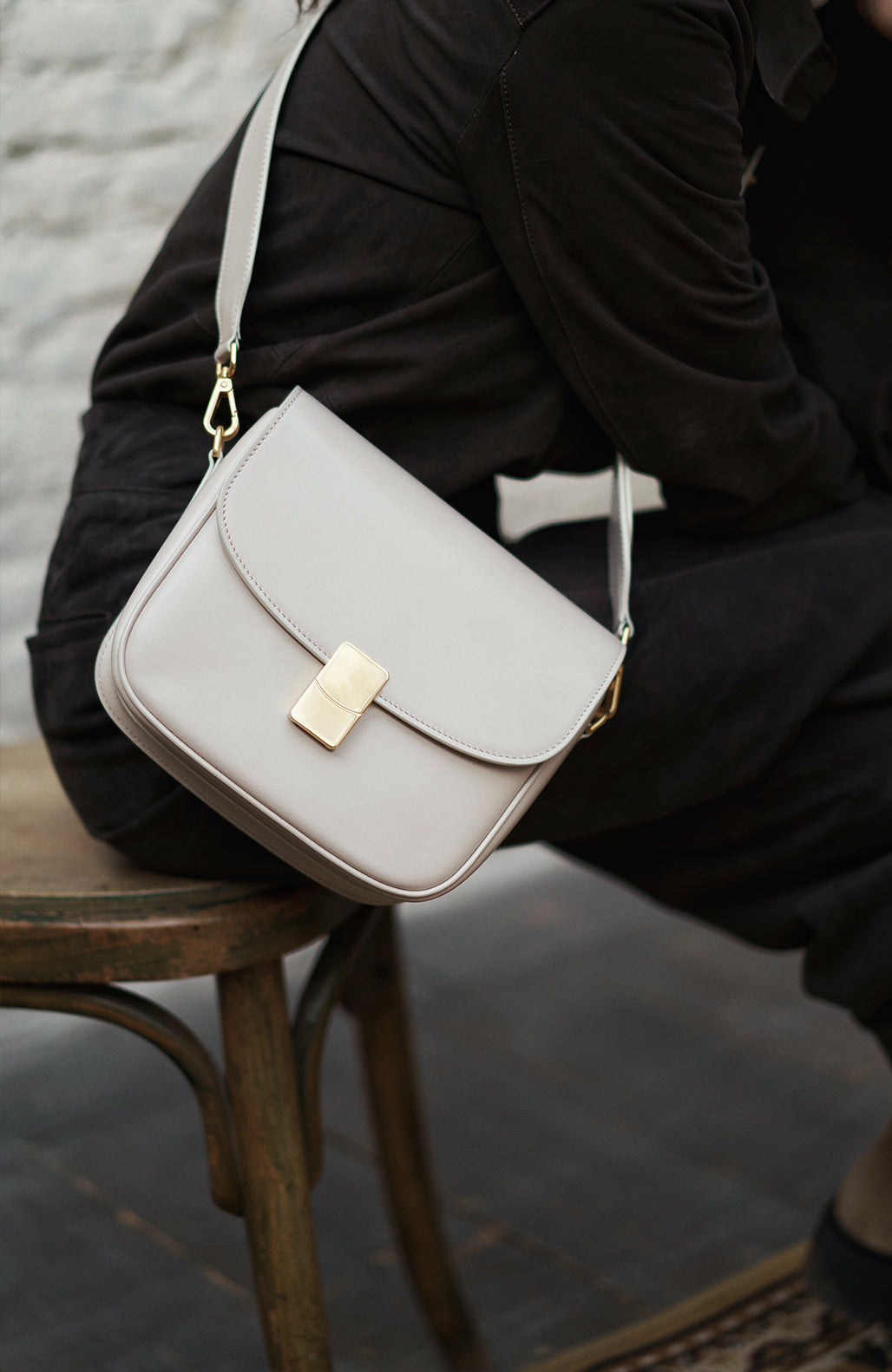 Le Nova Ivory Liégé