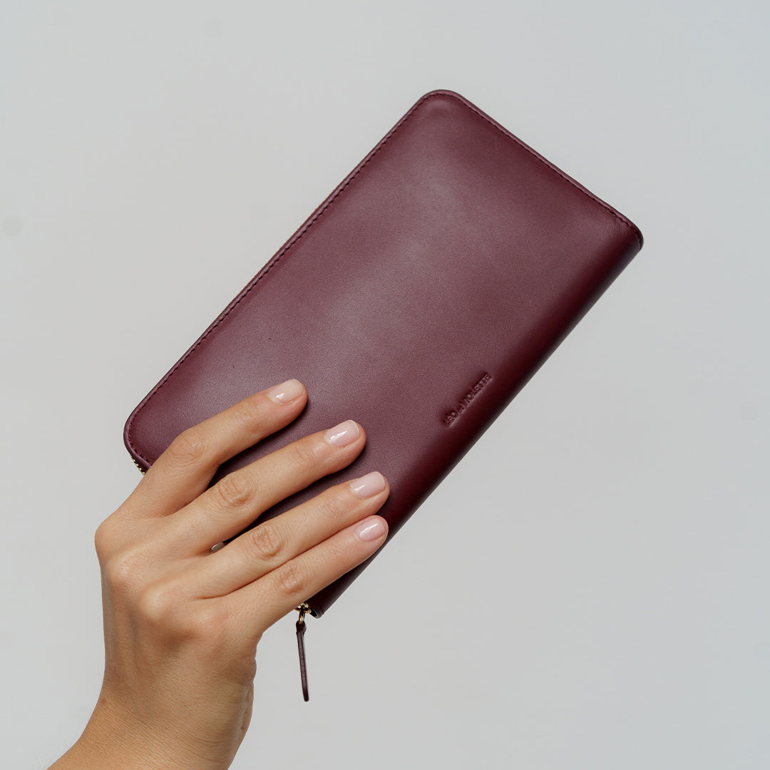 Le Continental Burgundy