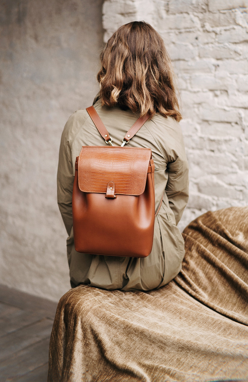 Le Backpack Printed Lizard Camel