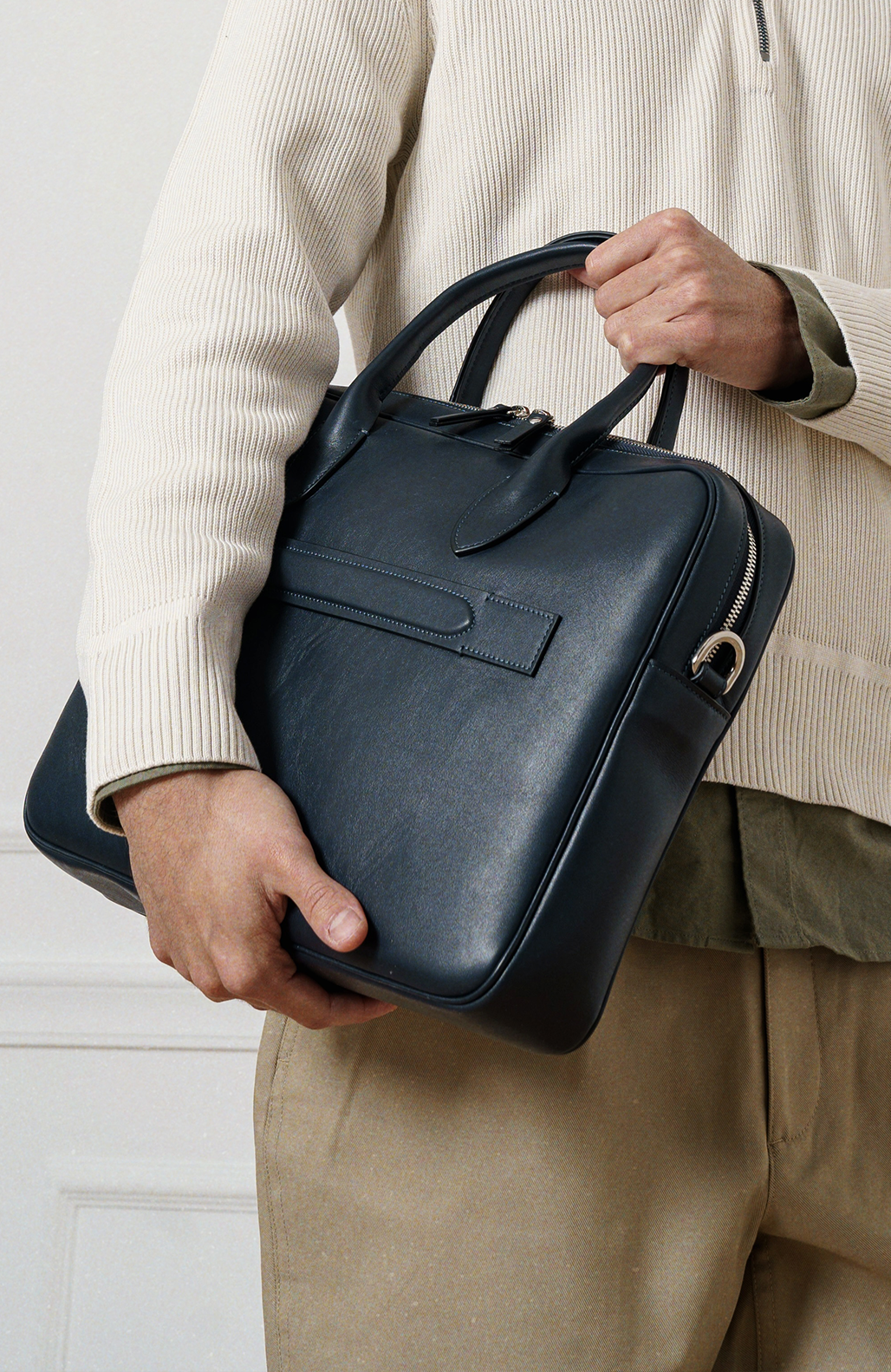 Le Briefcase Navy