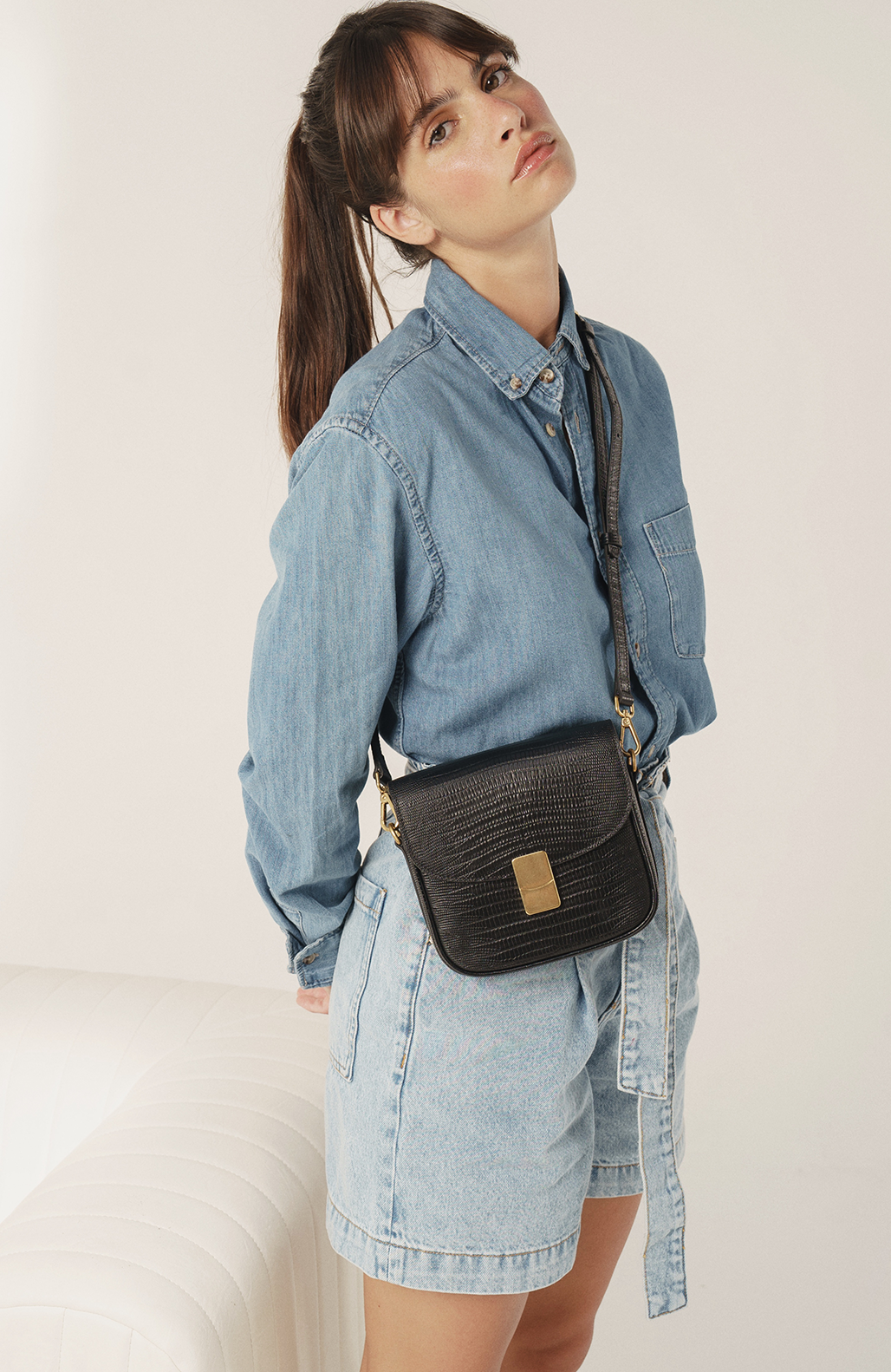 Le Mini Nova Printed Lizard Black