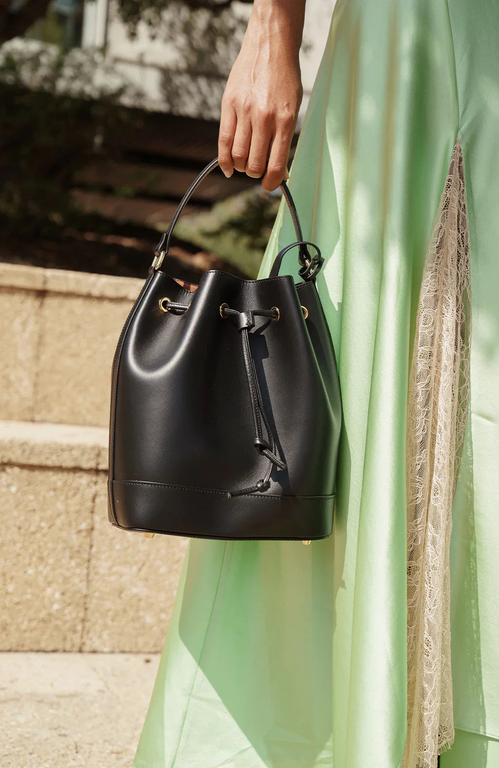 Le Petit Violette Black